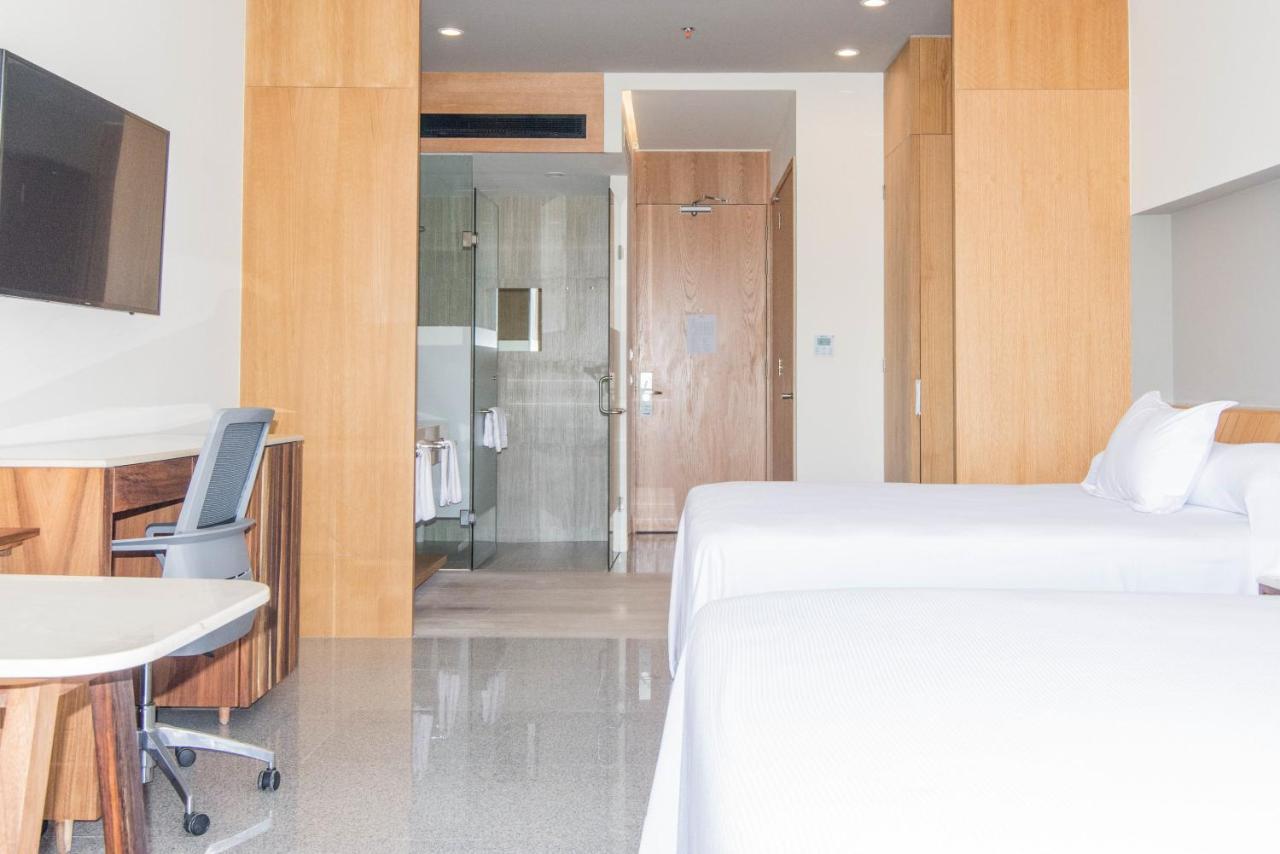 Hotel Mio Vallarta Unique & Different- Adults Only Puerto Vallarta Exterior foto A room at the hotel